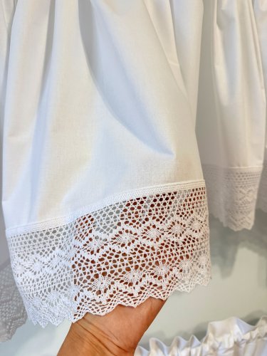 ZESTAW LAMBREKIN + ZAZDROSTKA SHABBY CHIC BIAŁA KORONKA