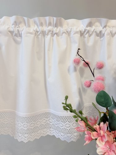 ZESTAW LAMBREKIN + ZAZDROSTKA SHABBY CHIC BIAŁA KORONKA