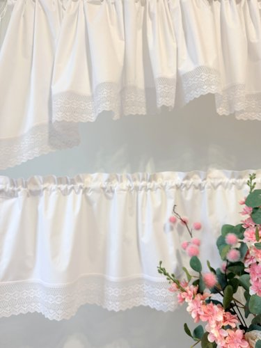 ZESTAW LAMBREKIN + ZAZDROSTKA SHABBY CHIC BIAŁA KORONKA