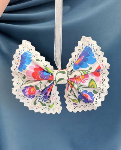 ZAKOSTYL WISZĄCE KOKARDKI KORONKA HANDMADE