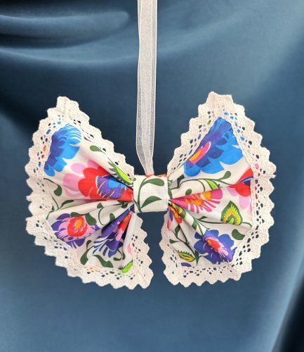 ZAKOSTYL WISZĄCE KOKARDKI KORONKA HANDMADE