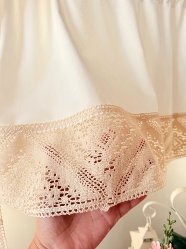 ZAKOSTYL ZAZDROSTKA KREM KORONKA ECRU 