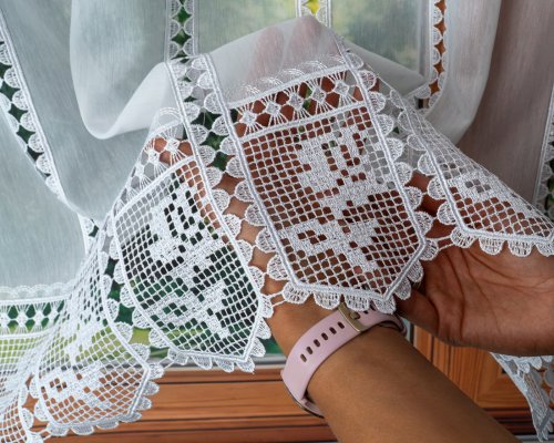 ZAZDROSTKA GIPIURA KORONKA DOŁEM 35/60/90cm (cena za 0,50mb)