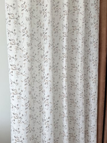 FIRANA ETAMINA BRĄZOWE KWIATY SZER.140CM