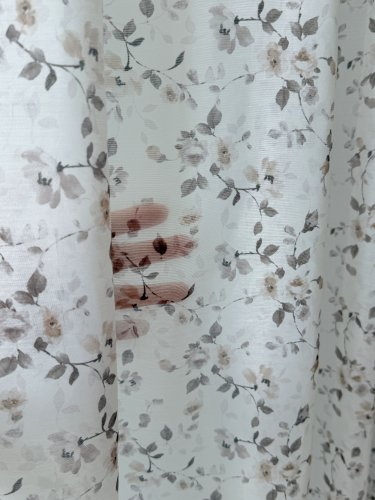 FIRANA ETAMINA BRĄZOWE KWIATY SZER.140CM