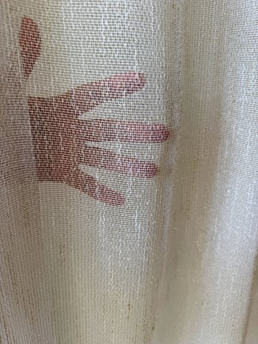 FIRANA SIATKA BŁYSK EASY CARE TŁO biel-złoto OŁ. 300CM