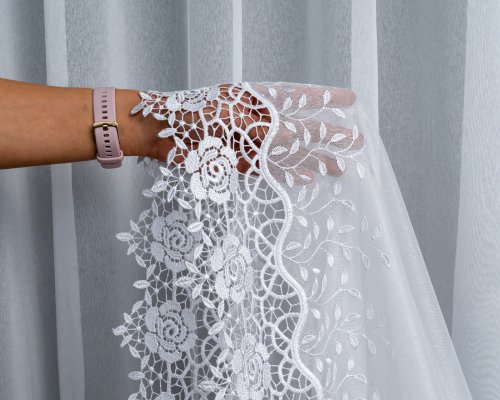 Firana markizeta gipiura róża dołem aplikacja max290cm