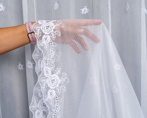 Firana markizeta haft róże dołem i po całości max300cm