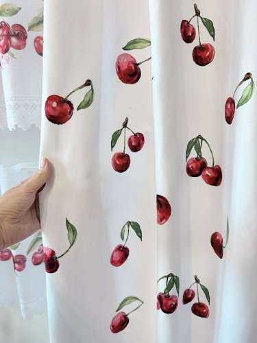 Zasłona wisnie czereśnie efe szer.150cm