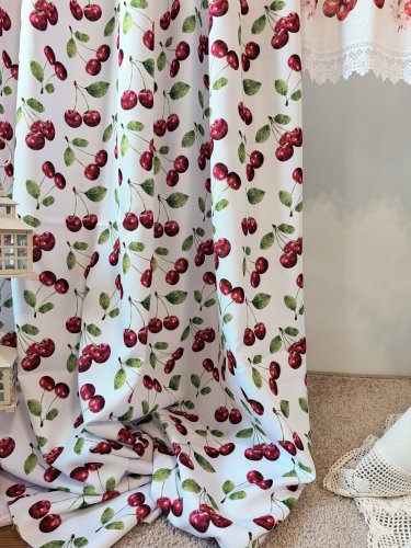 ZASŁONA WIŚNIE CZERESNIE WODOODPORNA SZER.150cm