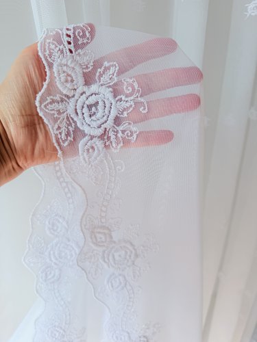 FIRANA MARKIZETA HAFT RÓŻE DOŁEM I PO CAŁOŚCI max300CM