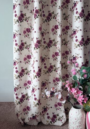 Zasłona z dodatkiem lnu szer.150cm róże fioletowe