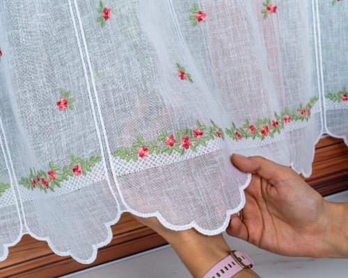 Zazdrostka natural haft czerwone kwiatuszki   35/60  (1panel = 16cm)