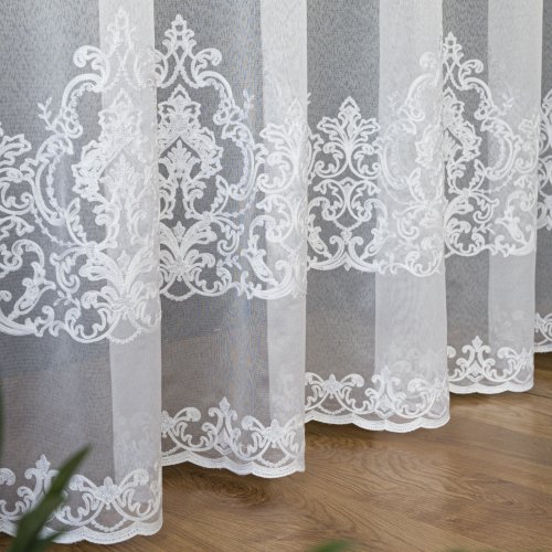 FIRANA HAFTOWANE CELINKA ETAMINA OŁ. 300CM