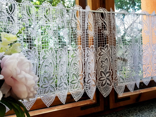 Zazdrostka gipiura koronka 120522  (cena za 0,50mb)