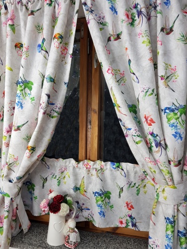 ZAKOSTYL ZASŁONY + ZAZDROSTKA KOLIBRY NA SZARYM