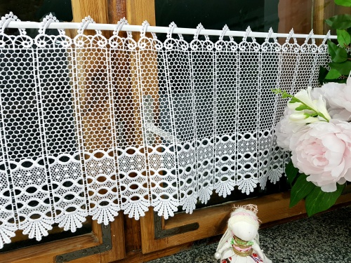 ZAZDROSTKA GIPIURA BIAŁA 16336  (cena za 0,50mb)