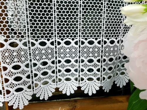 ZAZDROSTKA GIPIURA BIAŁA 16336  (cena za 0,50mb)