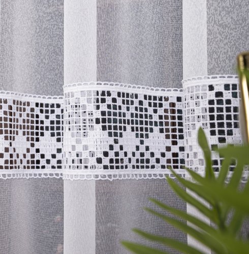 FIRANA Z KORONKĄ   250CM