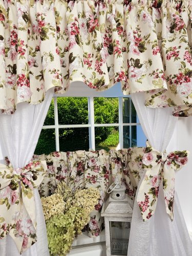 Zakostyl komplet roses