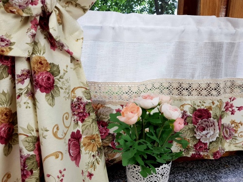 ZAKOSTYL ZASŁONY + ZAZDROSTKA ANGIELSKIE RÓŻE