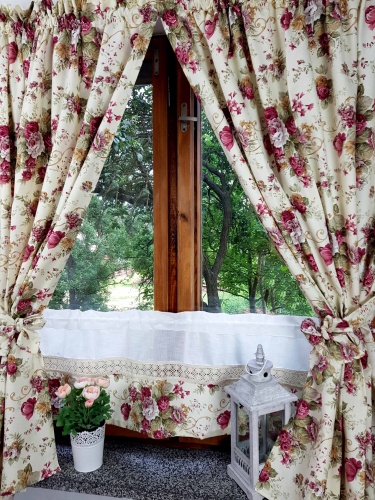 ZAKOSTYL ZASŁONY + ZAZDROSTKA ANGIELSKIE RÓŻE