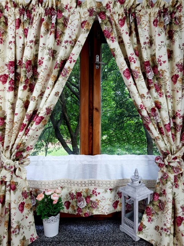 ZAKOSTYL ZASŁONY + ZAZDROSTKA ANGIELSKIE RÓŻE