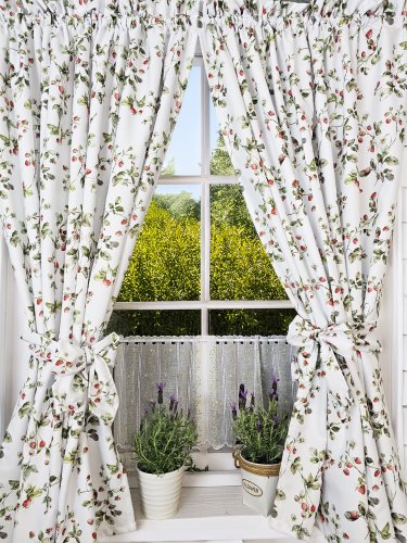 ZESTAW ZASŁON+ZAZDROSTKA PLAMOODPORNY POZIOMKI